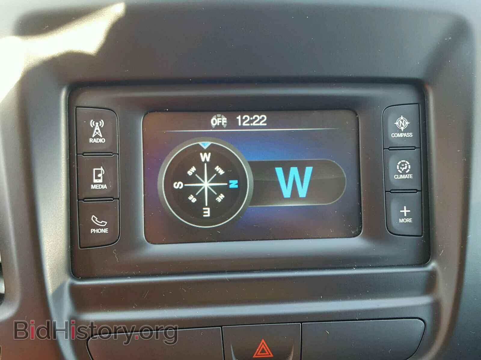 2016 CHRYSLER 200 - VIN: 1C3CCCAB9GN156609 - Фото 9