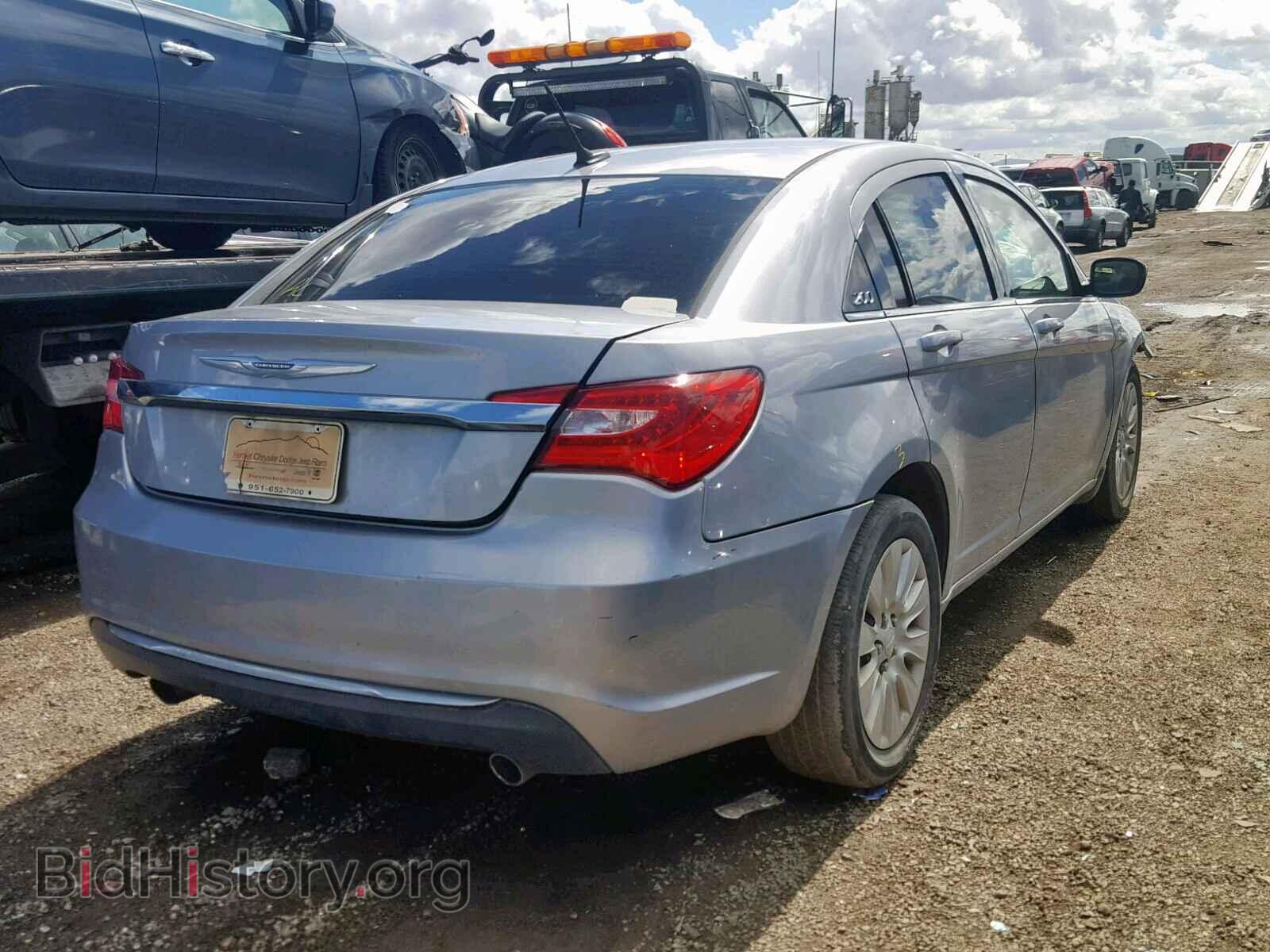 2013 CHRYSLER 200 - VIN: 1C3CCBAG9DN737741 - Photo 4