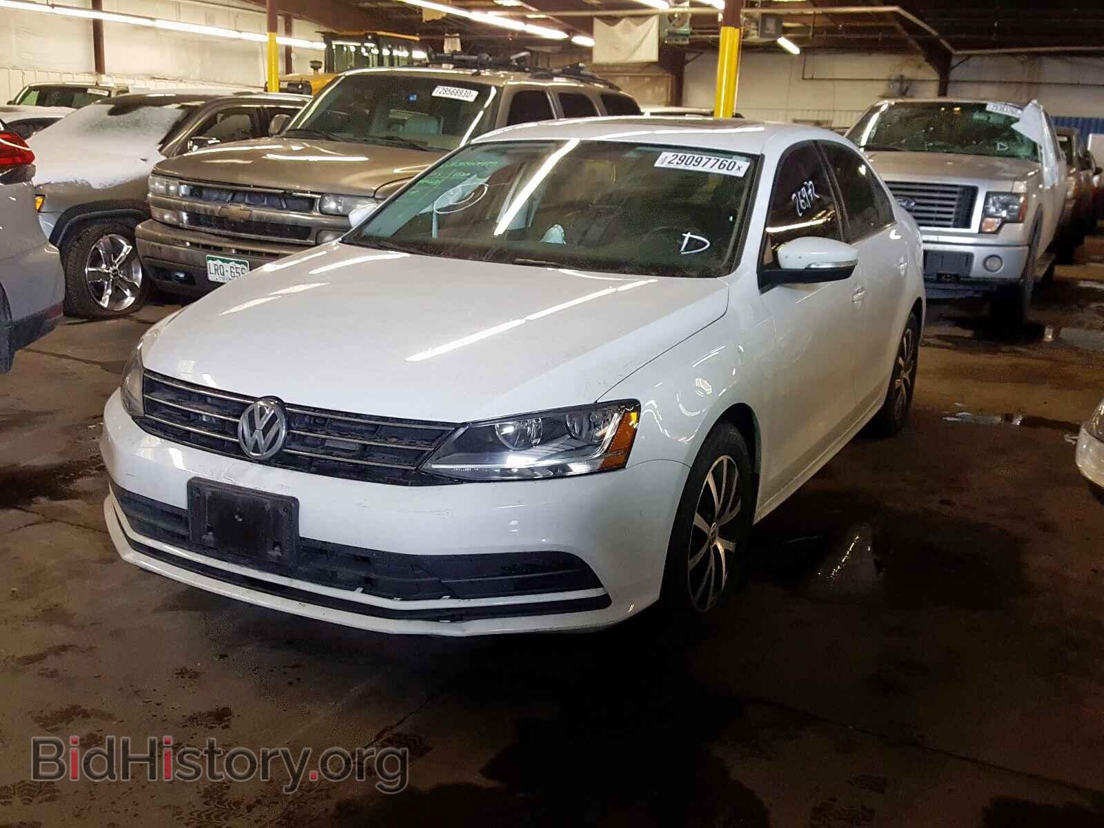 2017 VOLKSWAGEN JETTA - VIN: 3VWB67AJ7HM257900 - Photo 2