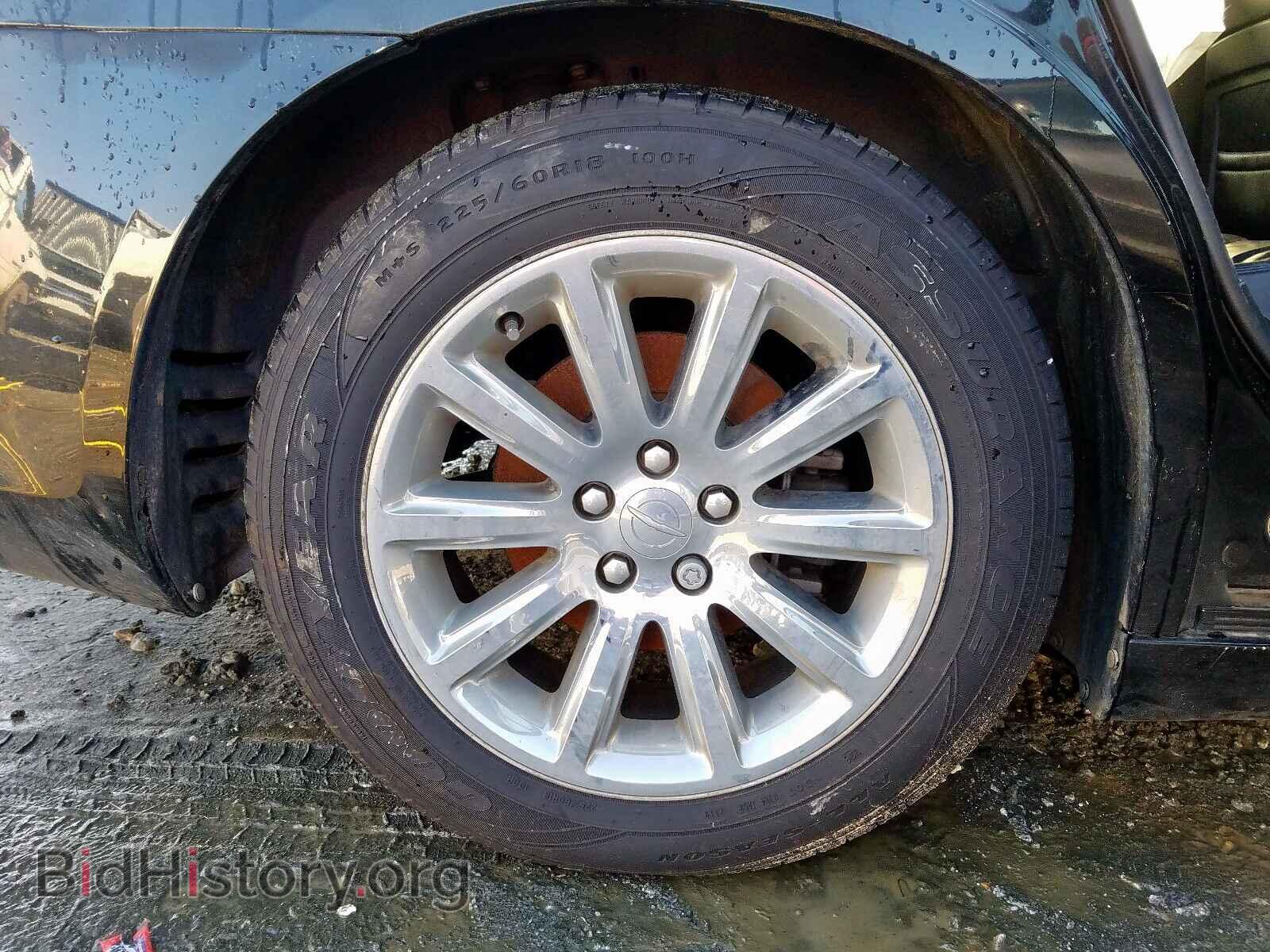 2014 CHRYSLER 300 - VIN: 2C3CCAAG6EH286580 - Фото 9