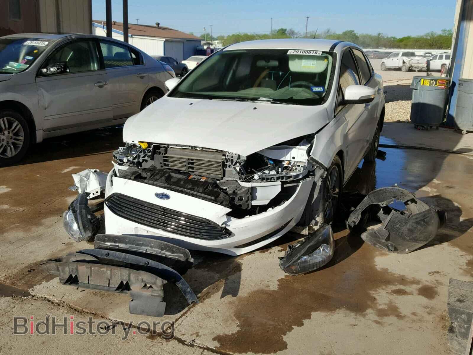 2016 FORD FOCUS - VIN: 1FADP3FE4GL227143 - Photo 2