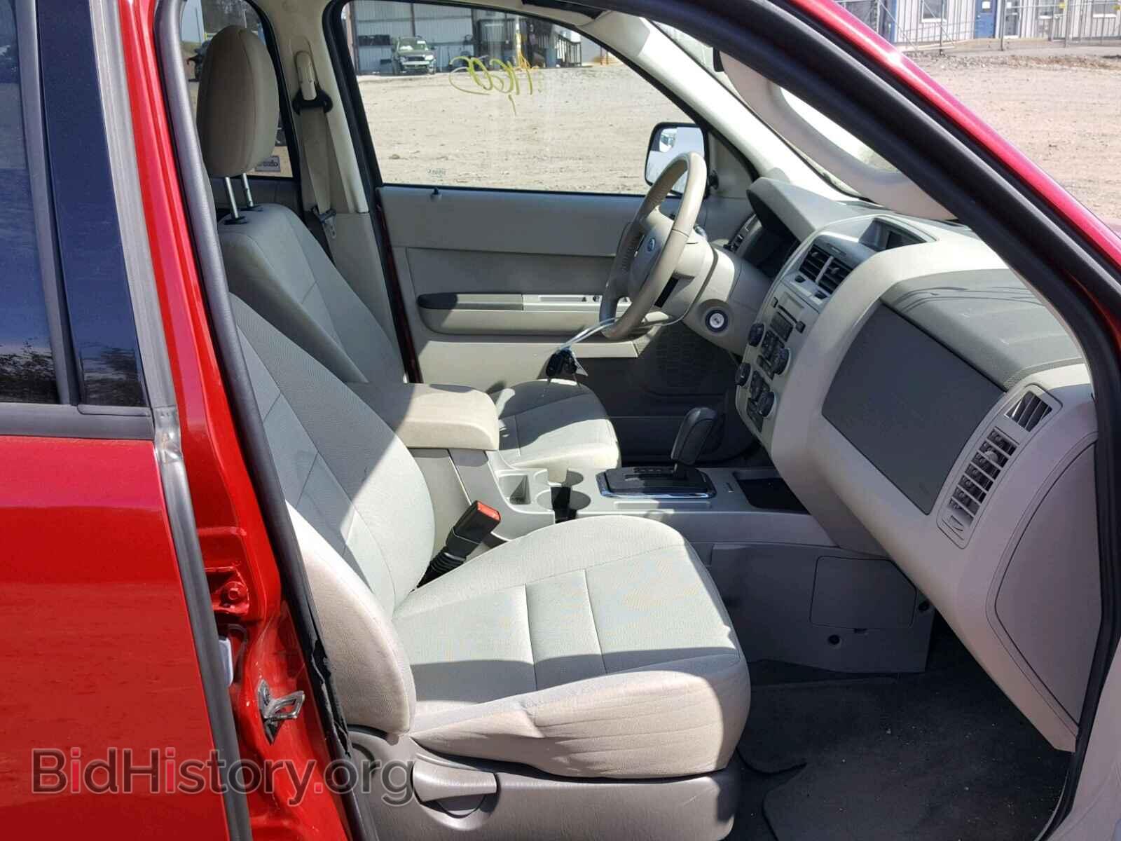 2011 FORD ESCAPE - VIN: 1FMCU9D71BKA41396 - Фото 5