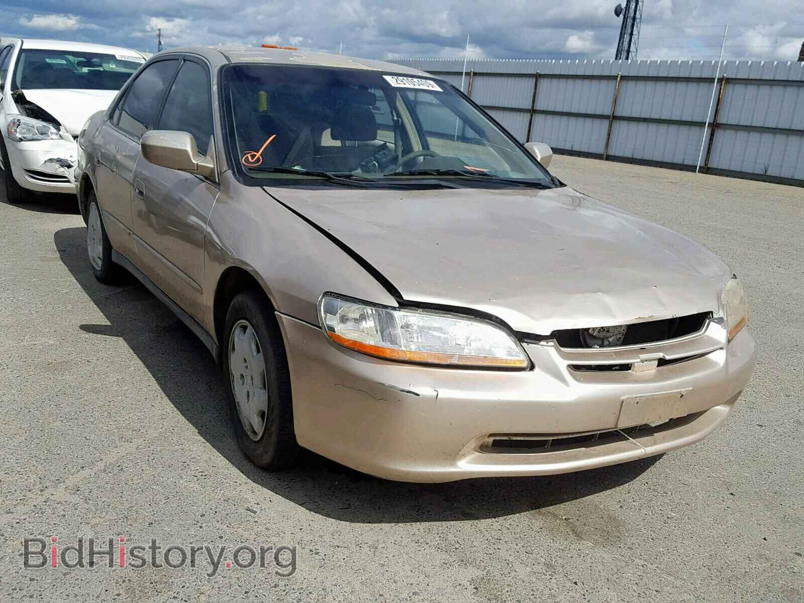 Photo  - HONDA ACCORD SE 2000