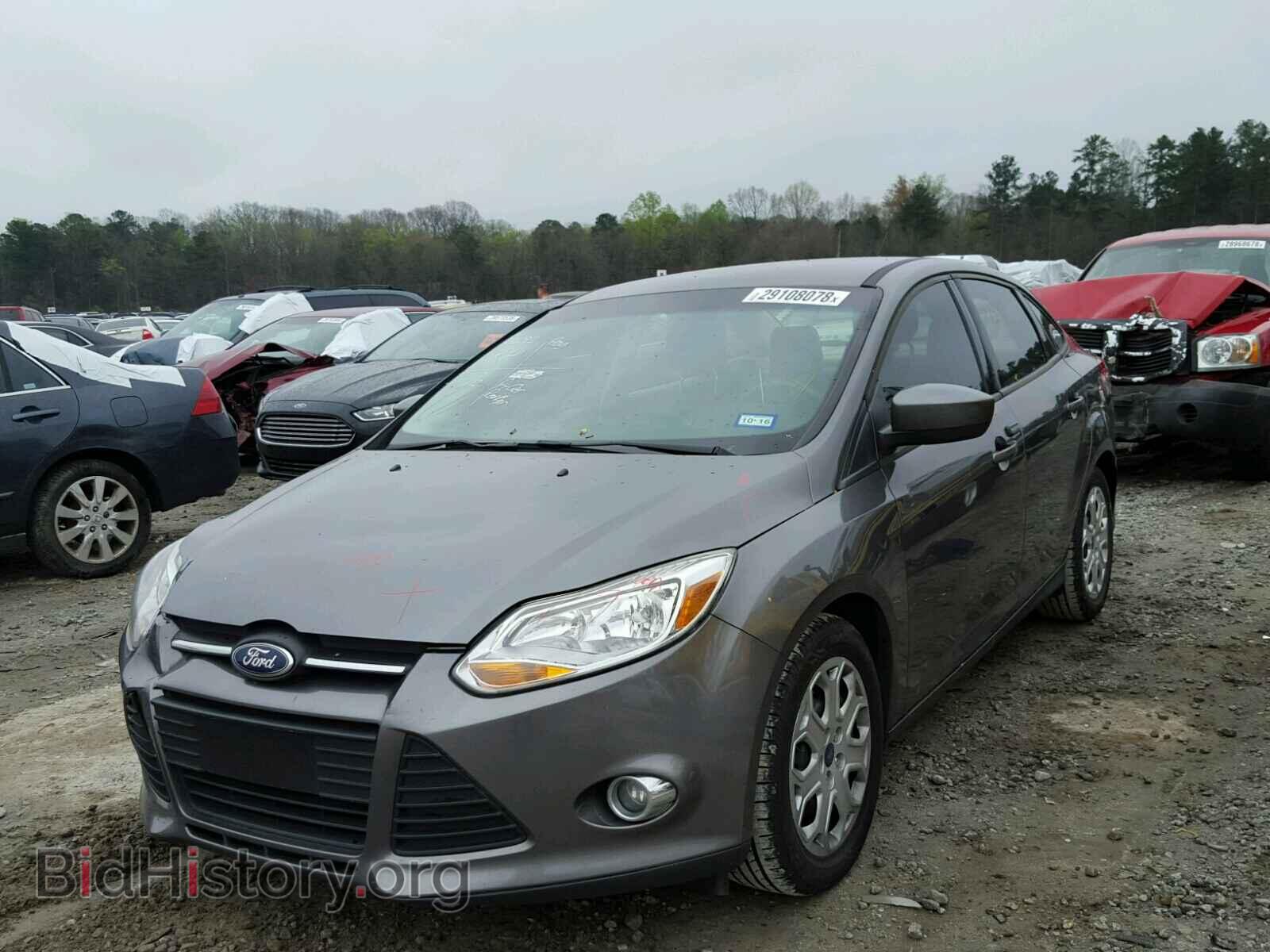 2012 FORD FOCUS - VIN: 1FAHP3F28CL381811 - Photo 2