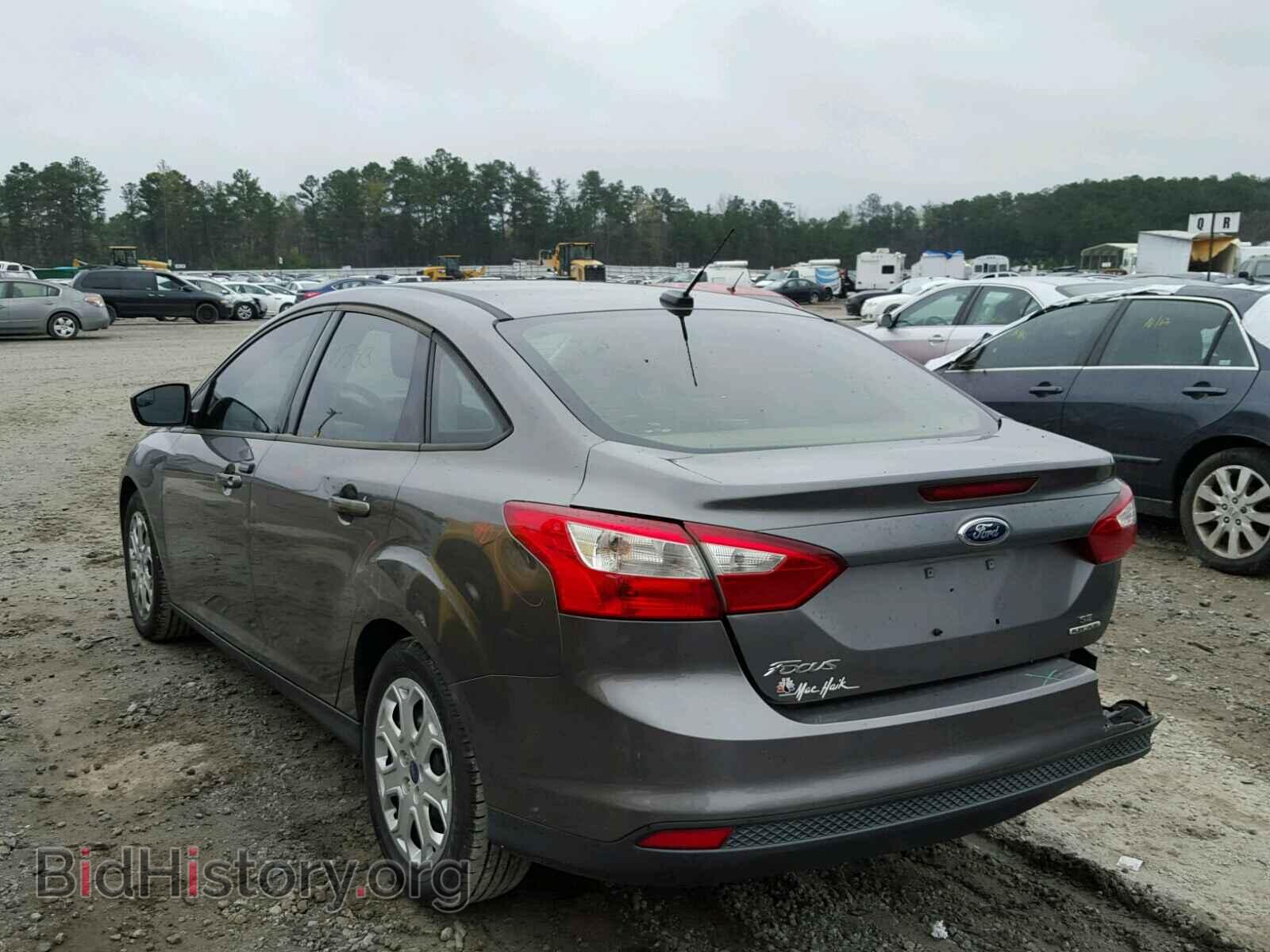 2012 FORD FOCUS - VIN: 1FAHP3F28CL381811 - Photo 3