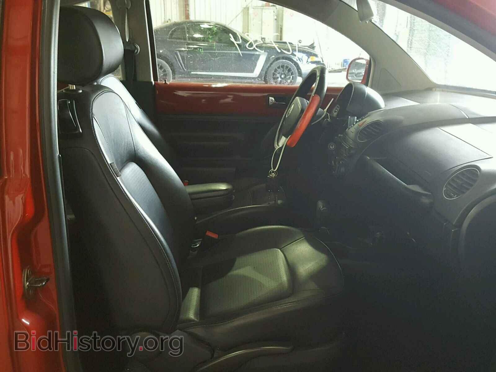 2010 VOLKSWAGEN BEETLE - VIN: 3VWPW3AG7AM007730 - Фото 5