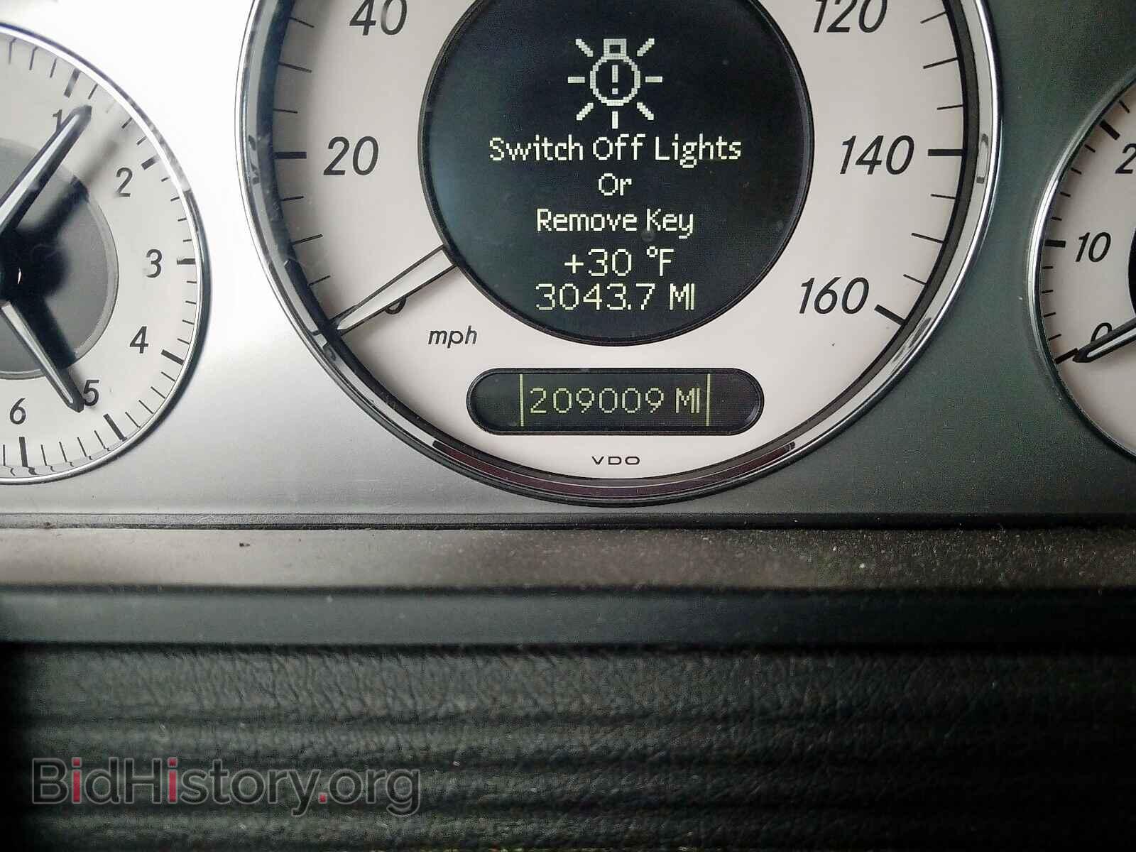 2008 MERCEDES-BENZ E CLASS - VIN: WDBUF87X38B321580 - Фото 8