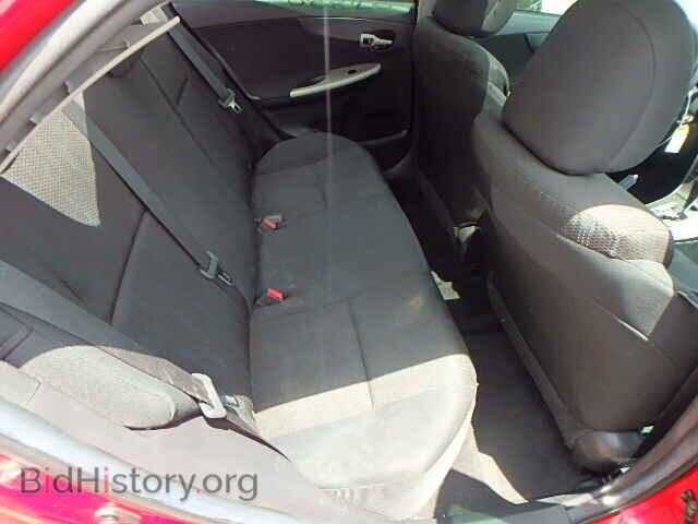 2011 TOYOTA COROLLA - VIN: 2T1BU4EE8BC689528 - Фото 6