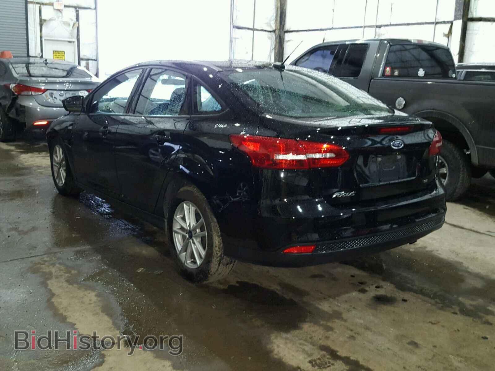2017 FORD FOCUS - VIN: 1FADP3F2XHL211228 - Photo 3
