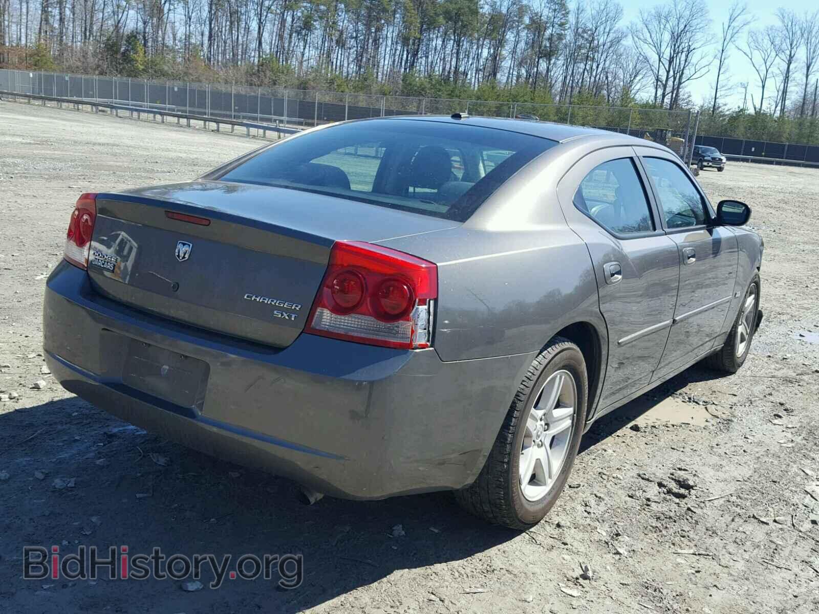 2010 DODGE CHARGER - VIN: 2B3CA3CV9AH236891 - Фото 4