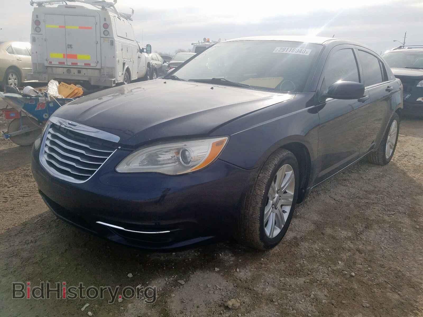 2013 CHRYSLER 200 - VIN: 1C3CCBBB5DN600234 - Фото 2