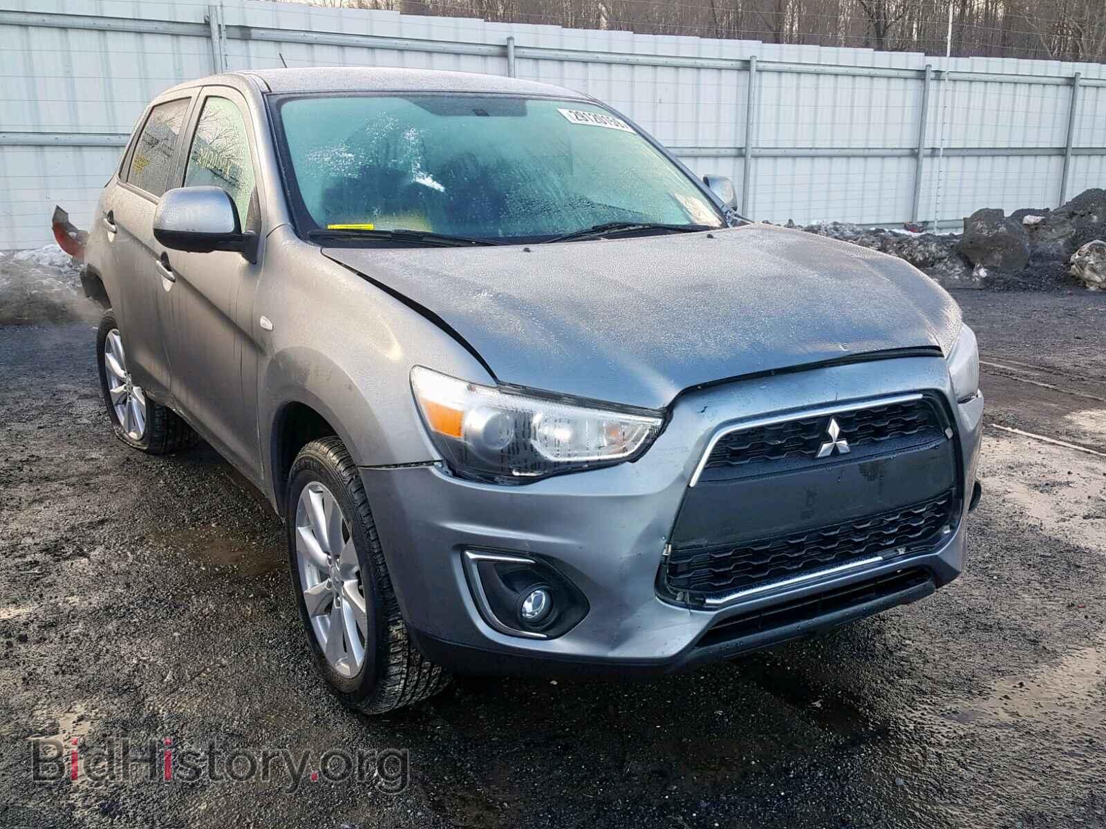 Photo  - MITSUBISHI OUTLANDER 2015