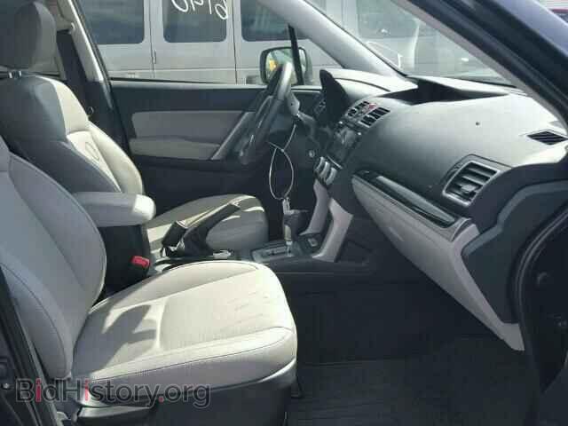 2017 SUBARU FORESTER - VIN: JF2SJARCXHH421098 - Фото 5