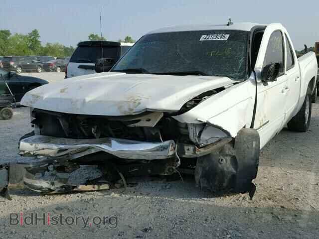 2008 CHEVROLET SILVERADO - VIN: 2GCEC13J981221006 - Фото 2