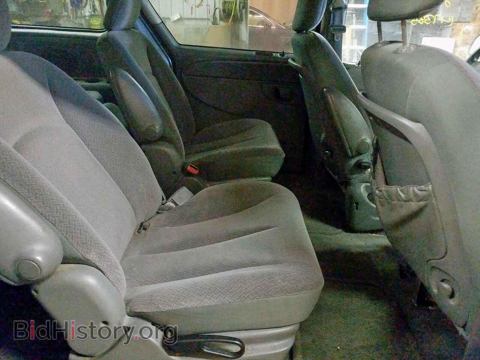 2006 CHRYSLER MINIVAN - VIN: 1A4GP45R36B674319 - Фото 6