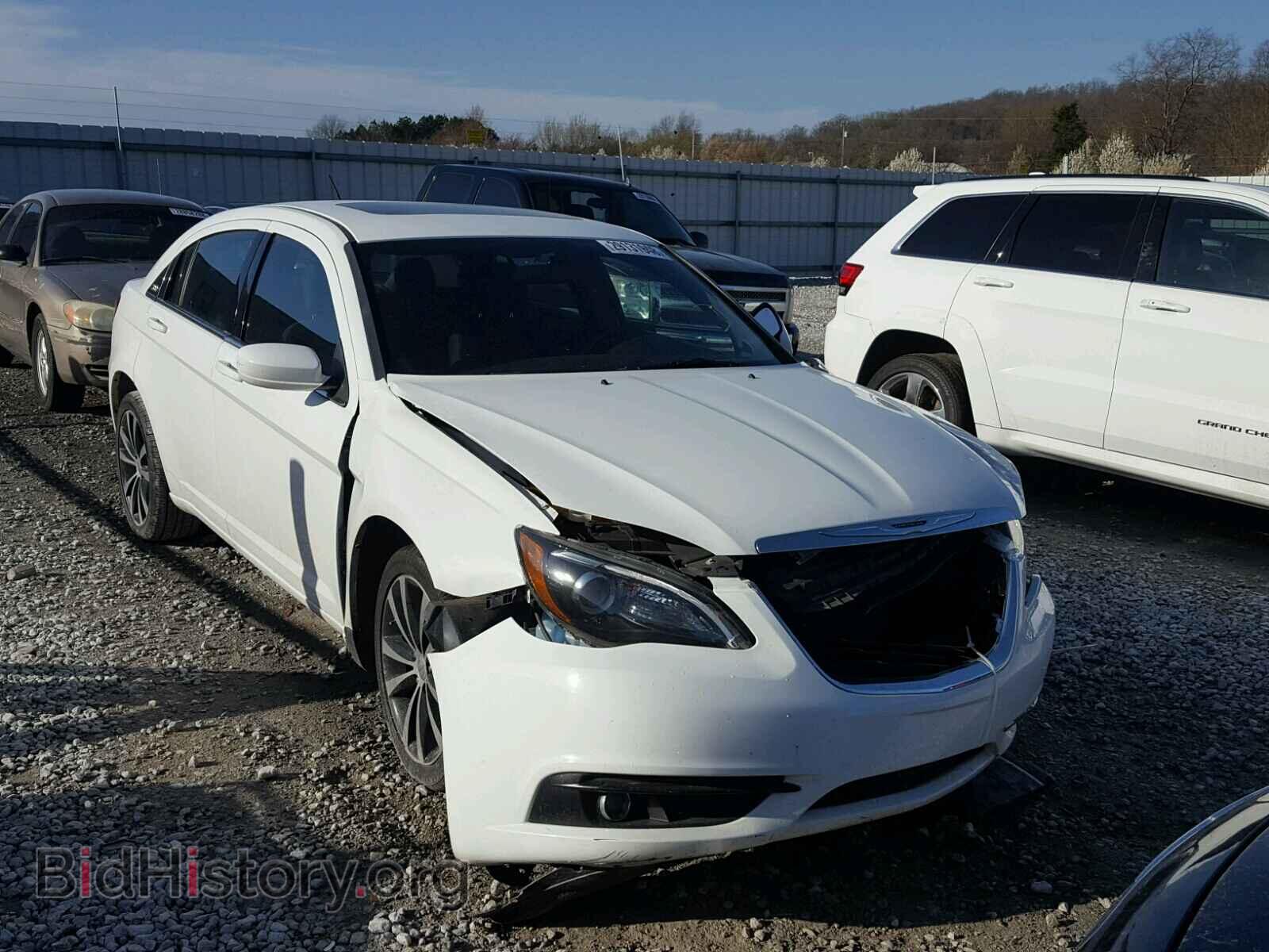 Photo 1C3CCBBG0DN743877 - CHRYSLER 200 2013