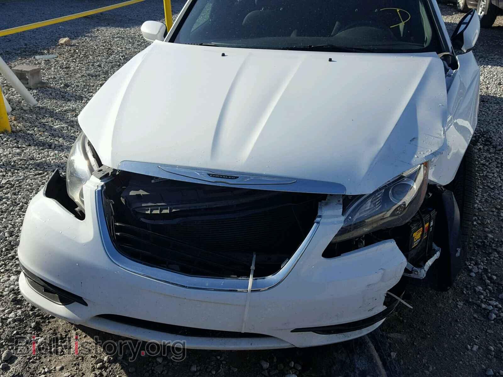 2013 CHRYSLER 200 - VIN: 1C3CCBBG0DN743877 - Фото 9