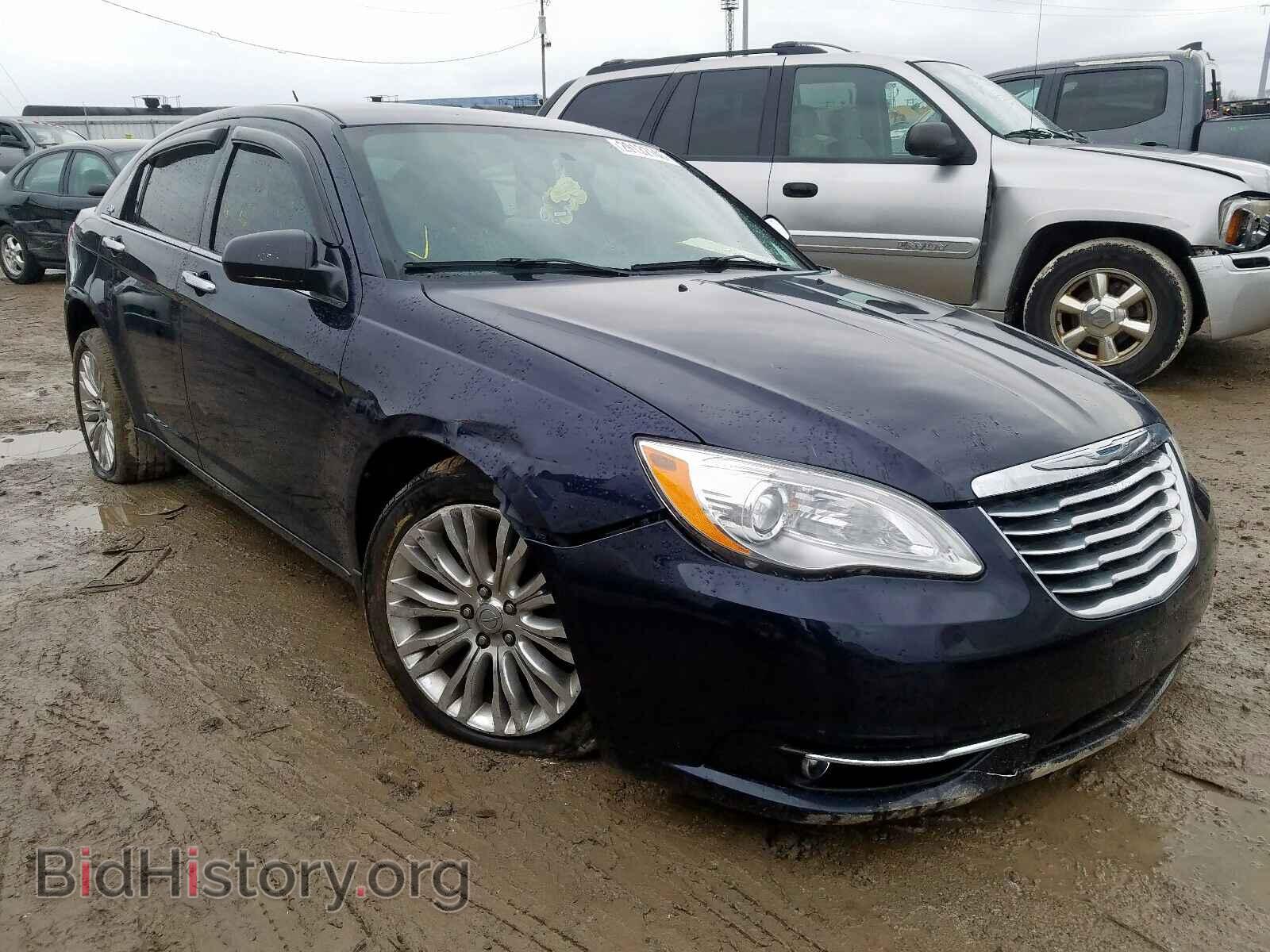 Photo 1C3BC2FGXBN581324 - CHRYSLER 200 2011