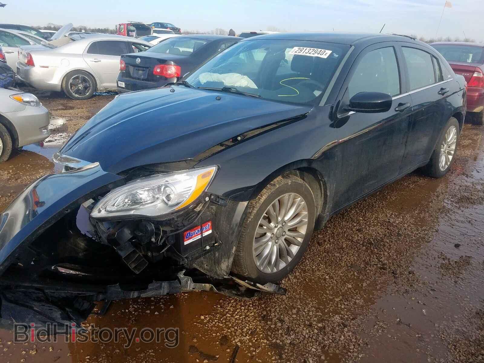2012 CHRYSLER 200 - VIN: 1C3CCBAB4CN282302 - Фото 2