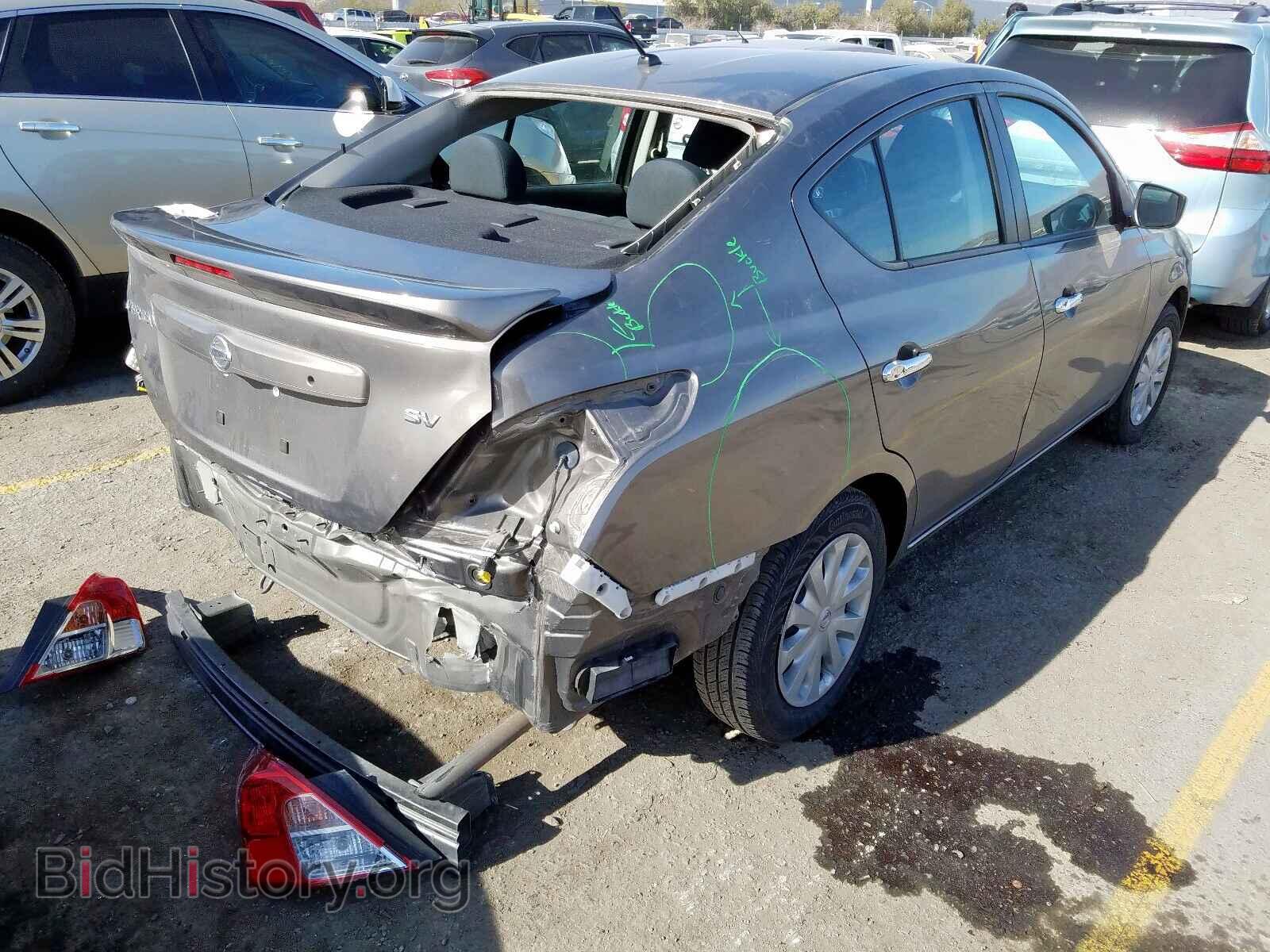 2017 NISSAN VERSA - VIN: 3N1CN7AP1HK441453 - Фото 4
