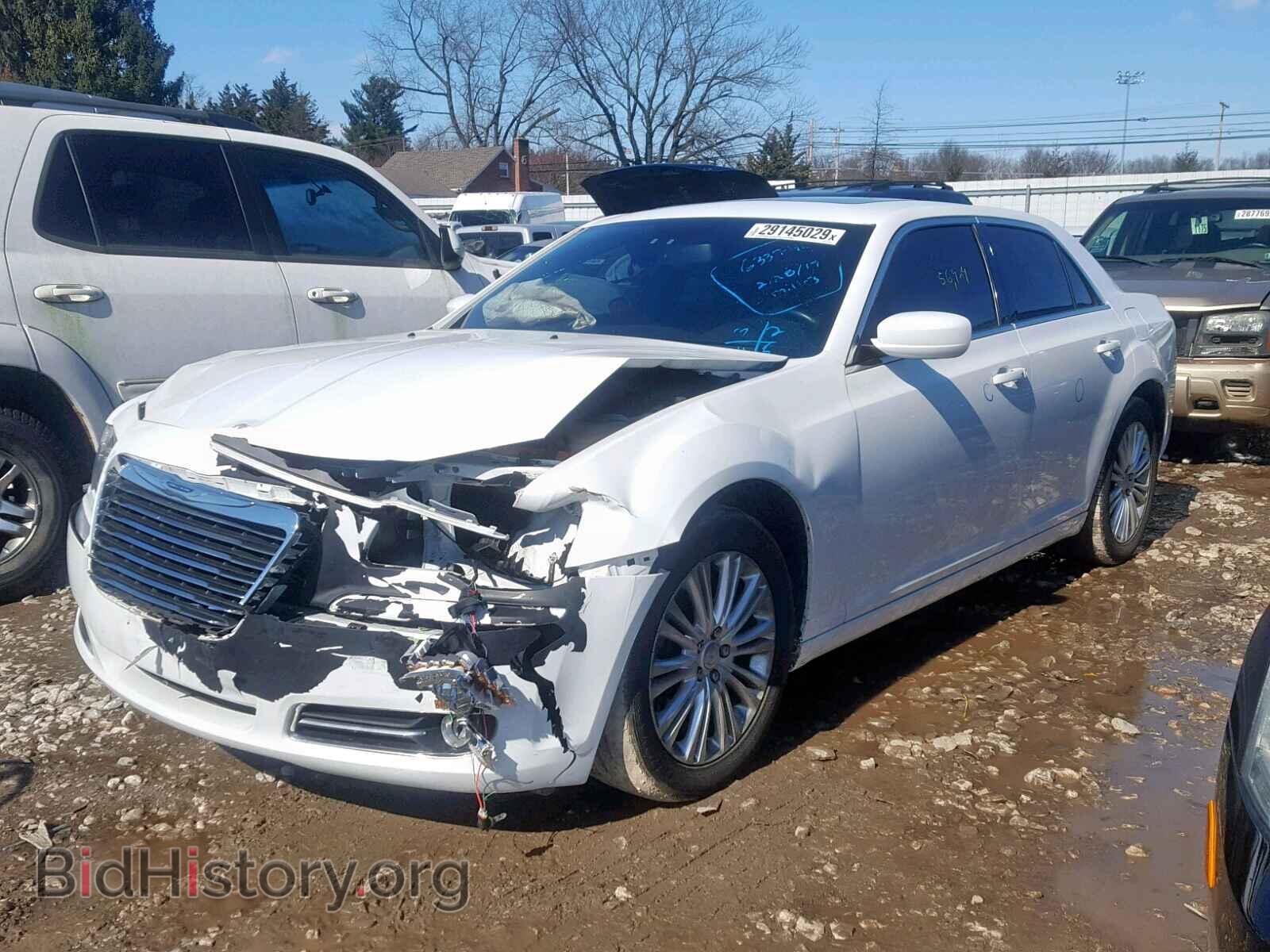 2014 CHRYSLER 300 - VIN: 2C3CCARG2EH321362 - Фото 2