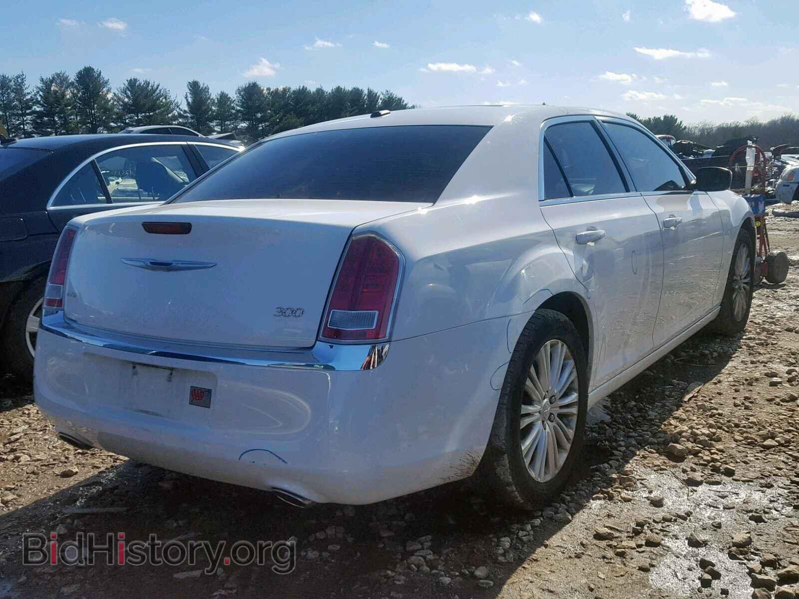 2014 CHRYSLER 300 - VIN: 2C3CCARG2EH321362 - Фото 4