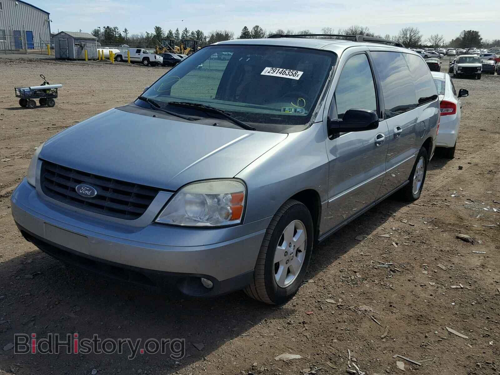 2007 FORD FREESTAR - VIN: 2FMZA516X7BA05439 - Фото 2