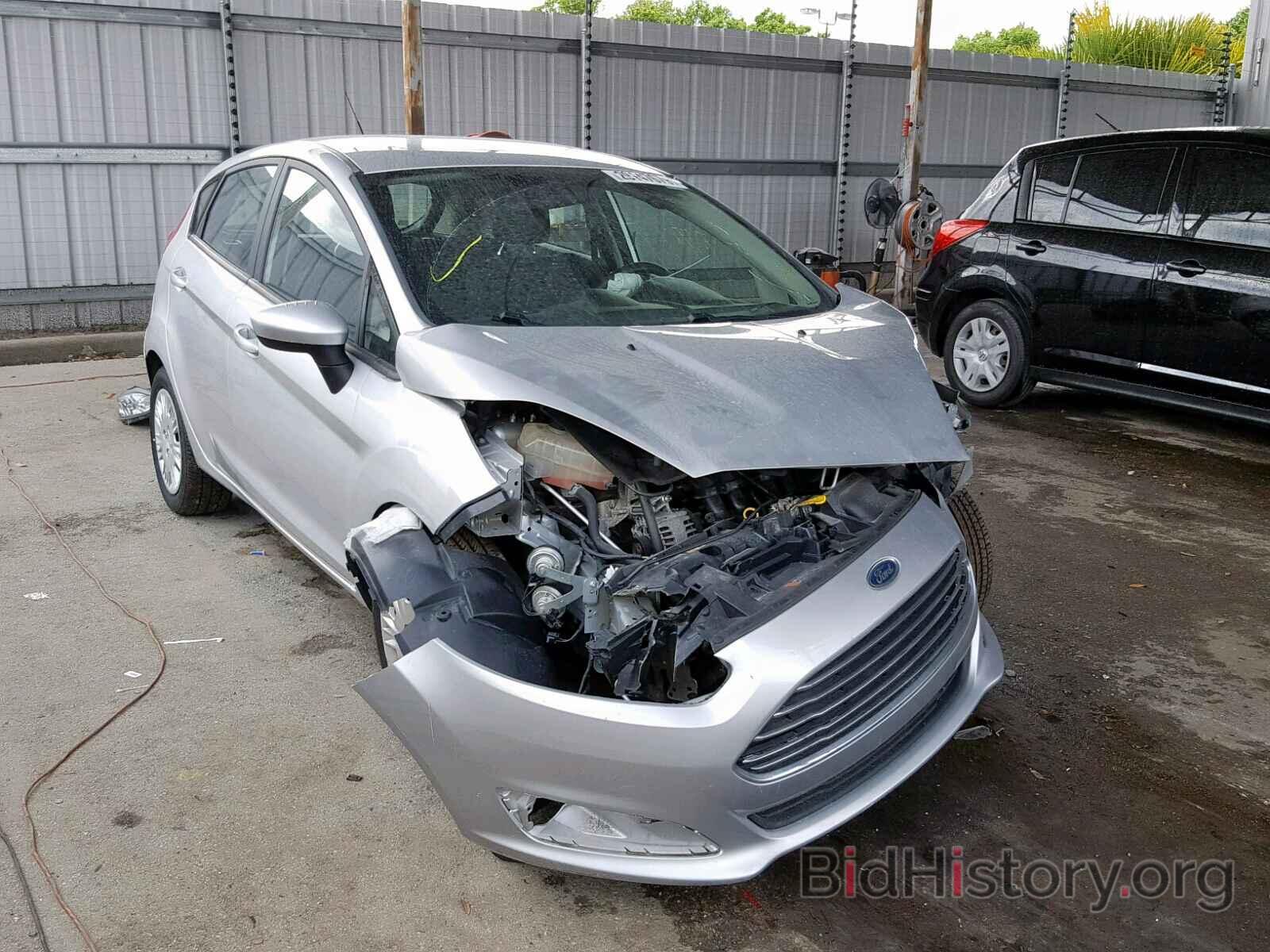 Photo 3FADP4TJ3GM120610 - FORD FIESTA 2016