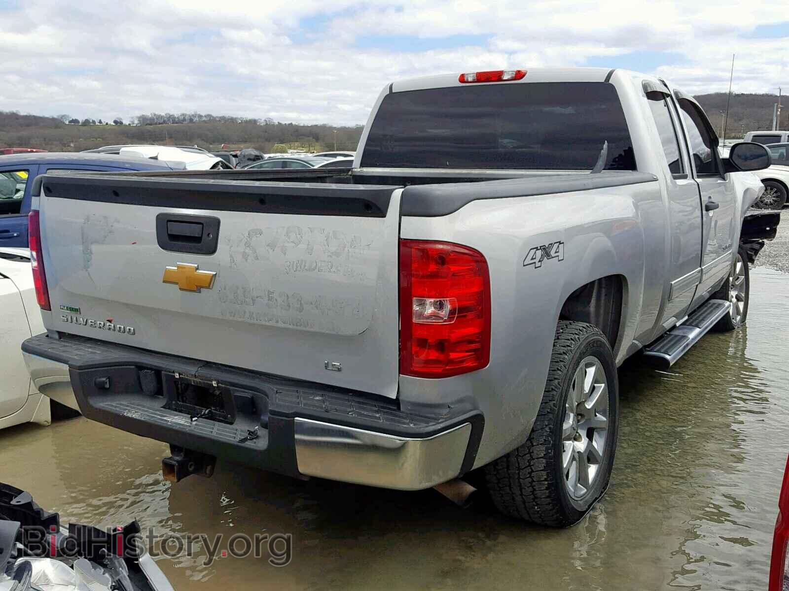 2011 CHEVROLET SILVERADO - VIN: 1GCRKREA5BZ366588 - Фото 4