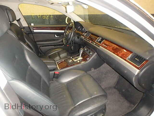 2010 AUDI A8 - VIN: WAUBVAFA1AN002602 - Фото 5