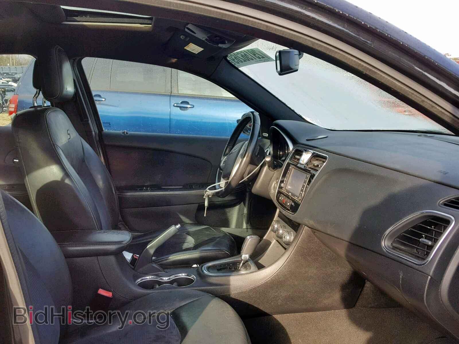 2012 CHRYSLER 200 - VIN: 1C3CCBHG6CN154497 - Фото 5