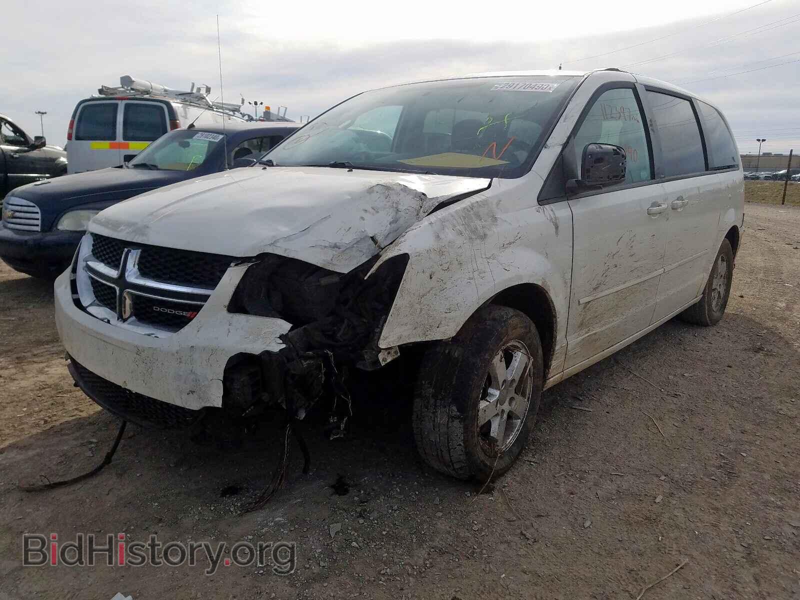 2013 DODGE CARAVAN - VIN: 2C4RDGCG0DR582383 - Фото 2