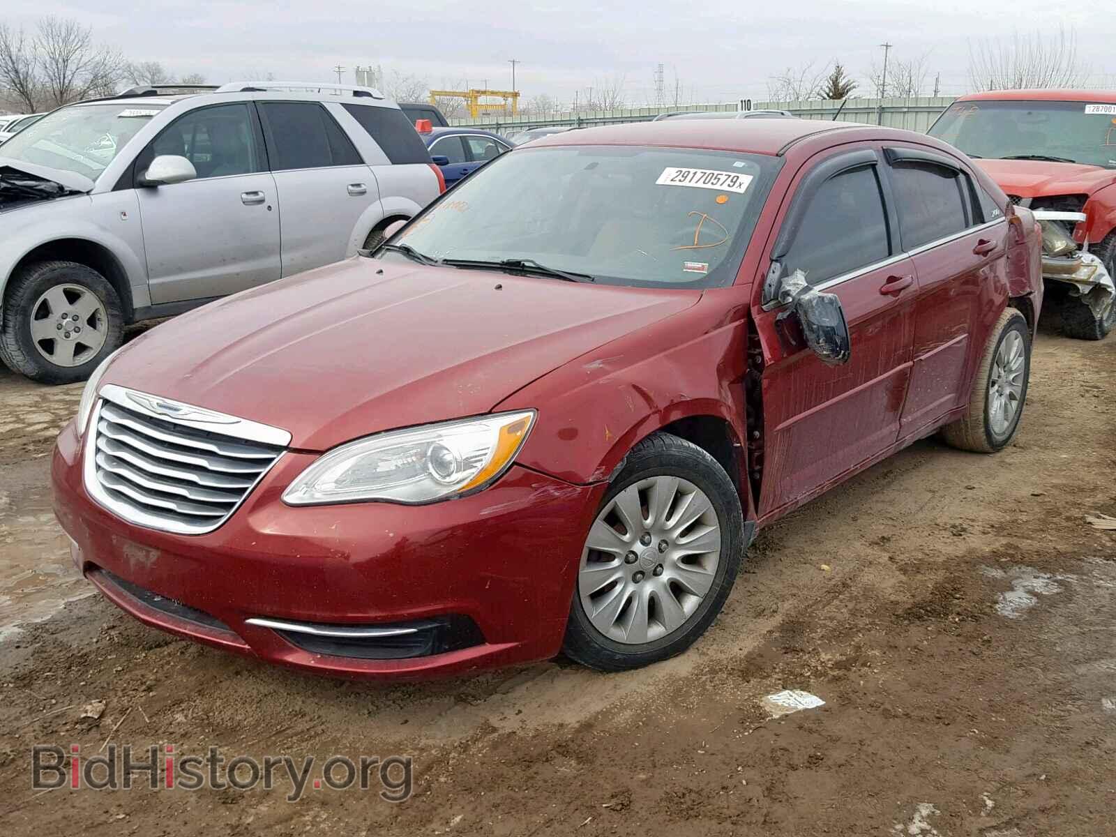 2012 CHRYSLER 200 - VIN: 1C3CCBAB8CN199682 - Фото 2