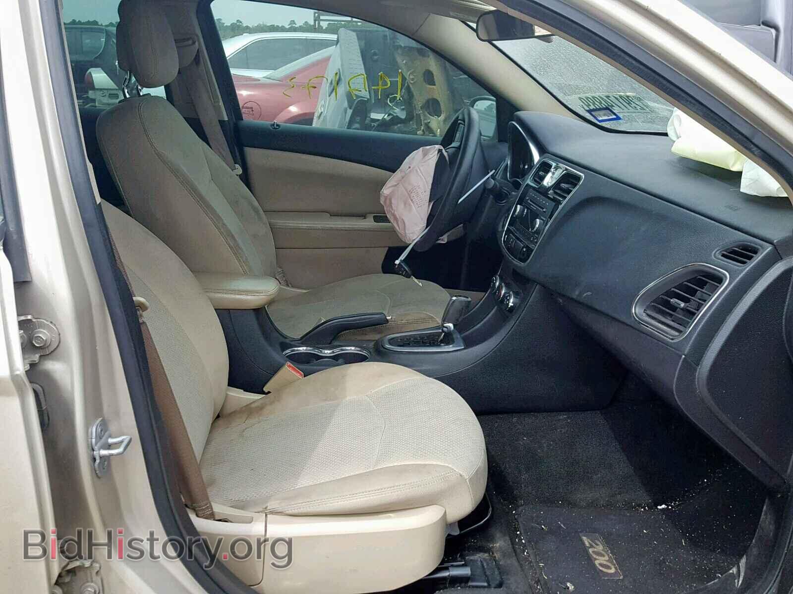 2013 CHRYSLER 200 - VIN: 1C3CCBAB9DN640141 - Photo 5