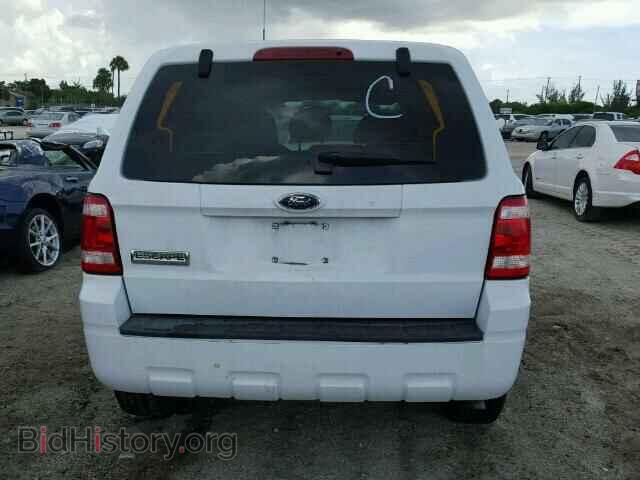 2009 FORD ESCAPE - VIN: 1FMCU02779KC38517 - Фото 9
