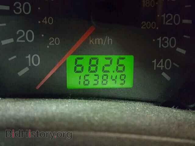 2005 FORD FOCUS - VIN: 3FAHP37NX5R103070 - Фото 8