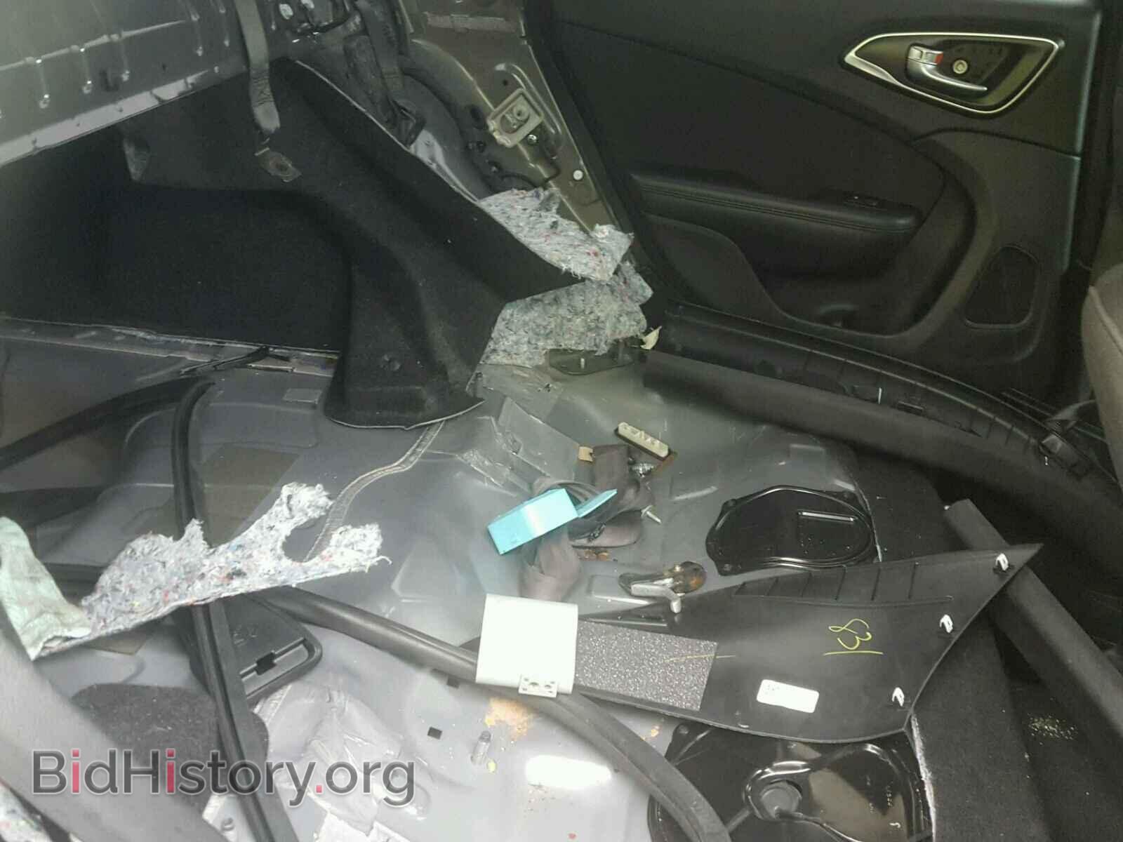 2016 CHRYSLER 200 - VIN: 1C3CCCAB8GN123276 - Фото 6