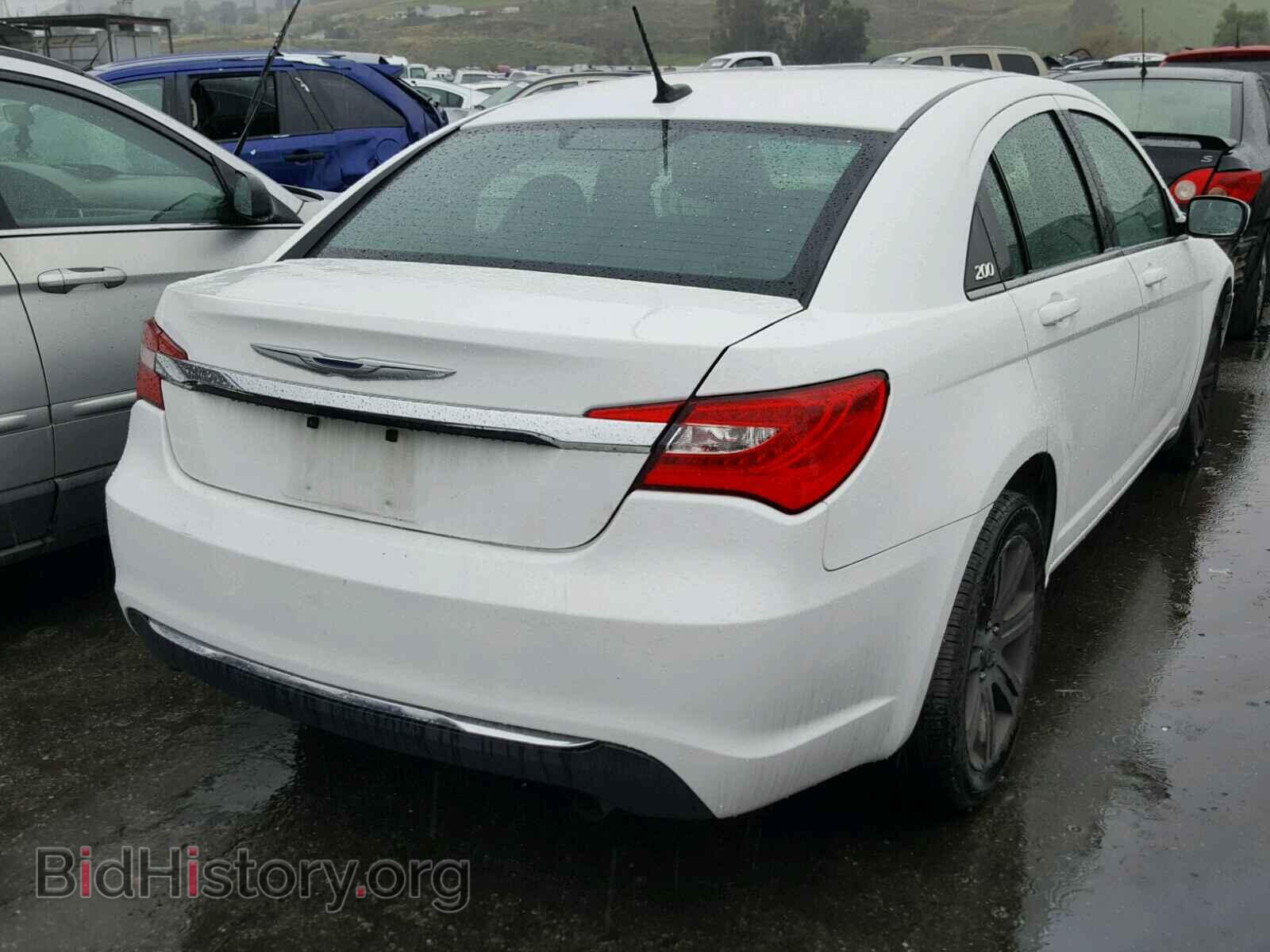2013 CHRYSLER 200 - VIN: 1C3CCBAB5DN647751 - Фото 4