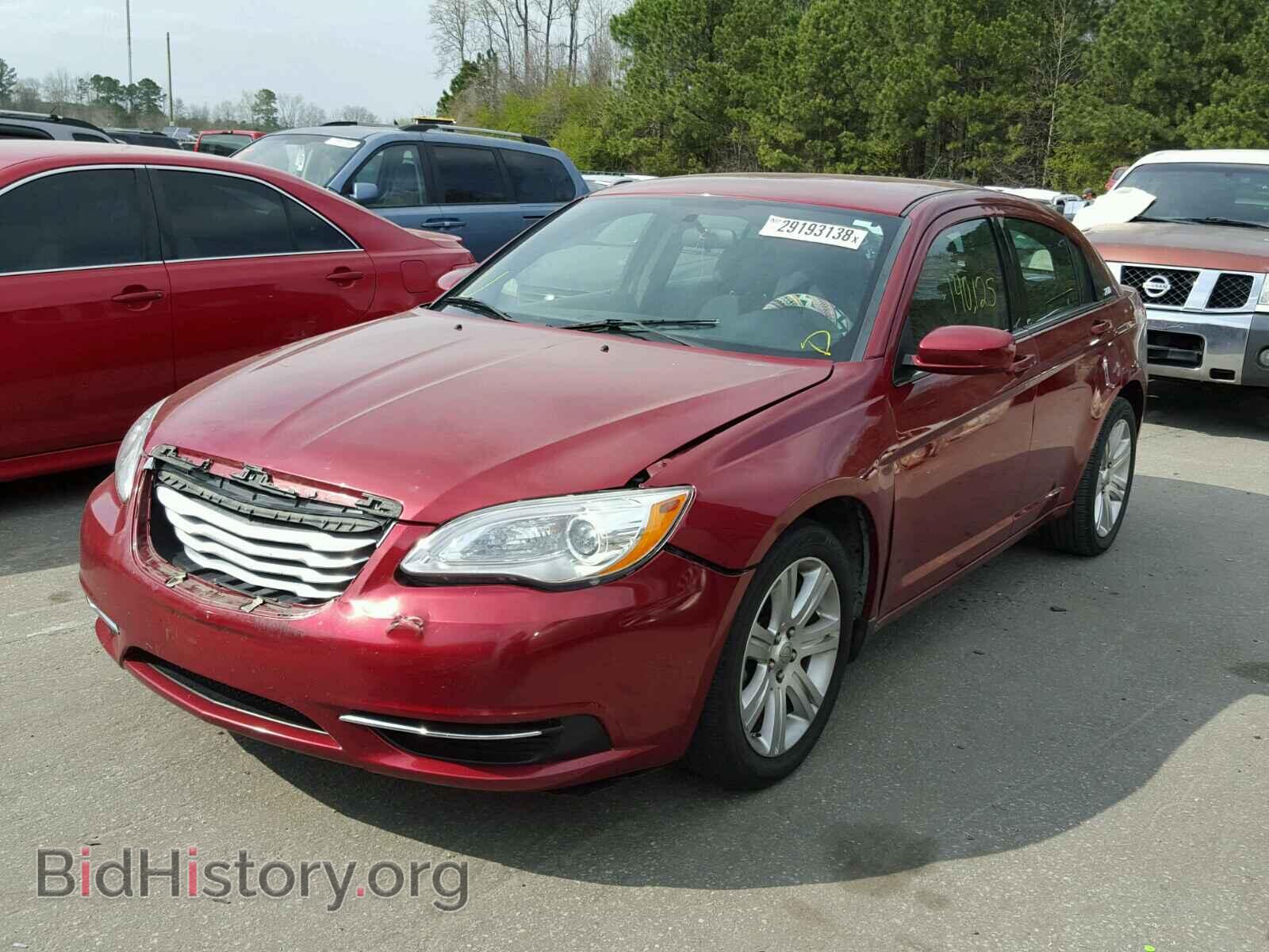2012 CHRYSLER 200 - VIN: 1C3CCBAB0CN318244 - Фото 2