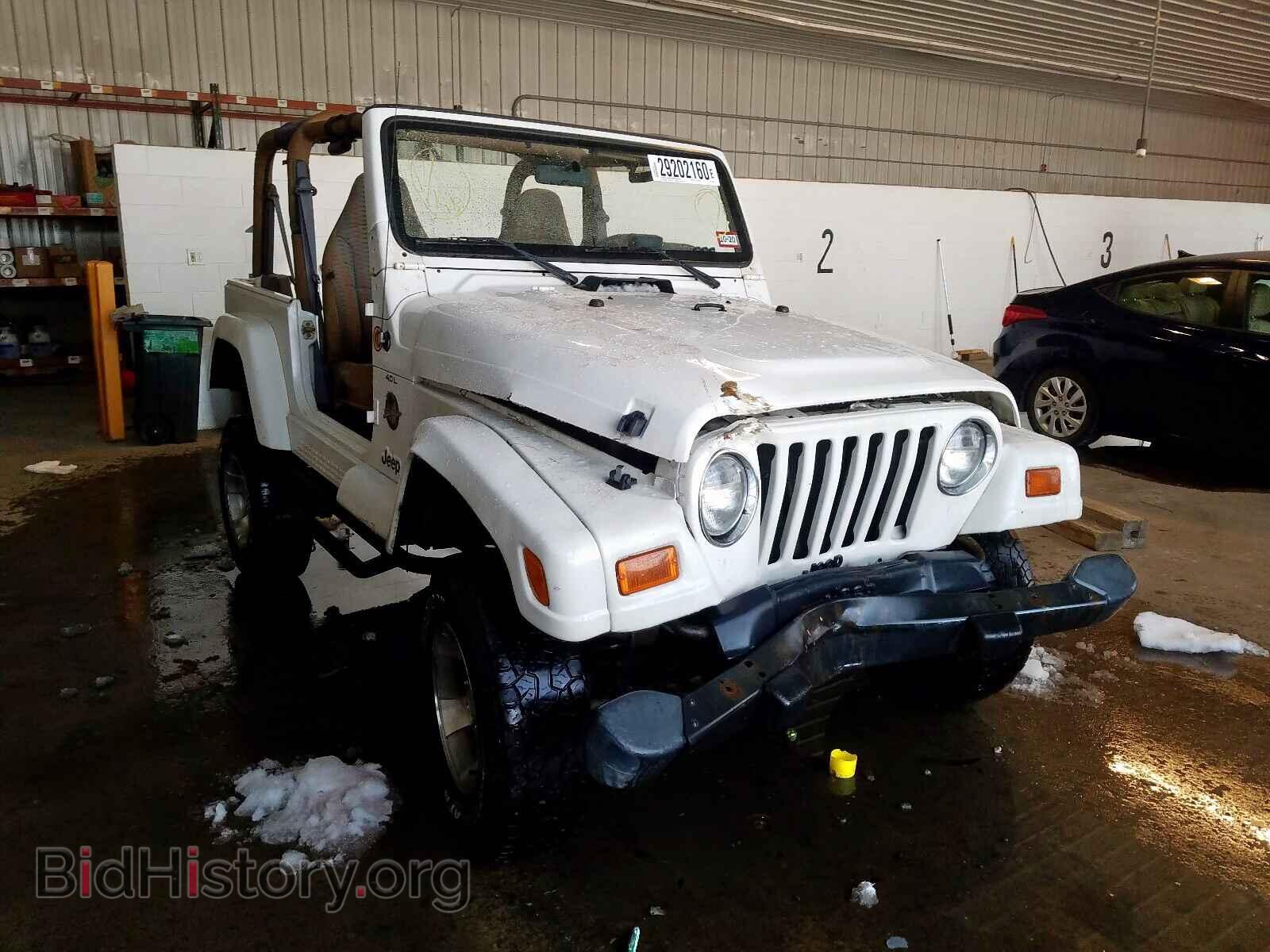 Фотография 1J4FA59S1YP760945 - JEEP WRANGLER 2000