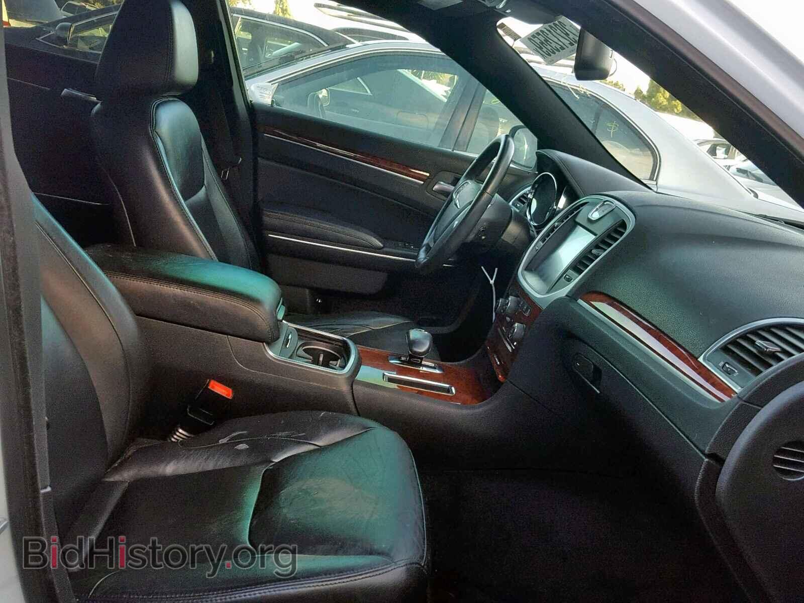 2012 CHRYSLER 300 - VIN: 2C3CCACG7CH231498 - Фото 5