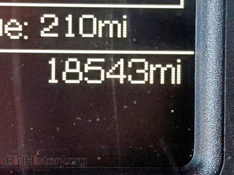 2017 RAM 1500 ST (VIN 1C6RR7FT2HS761899) — photo 8 of 10