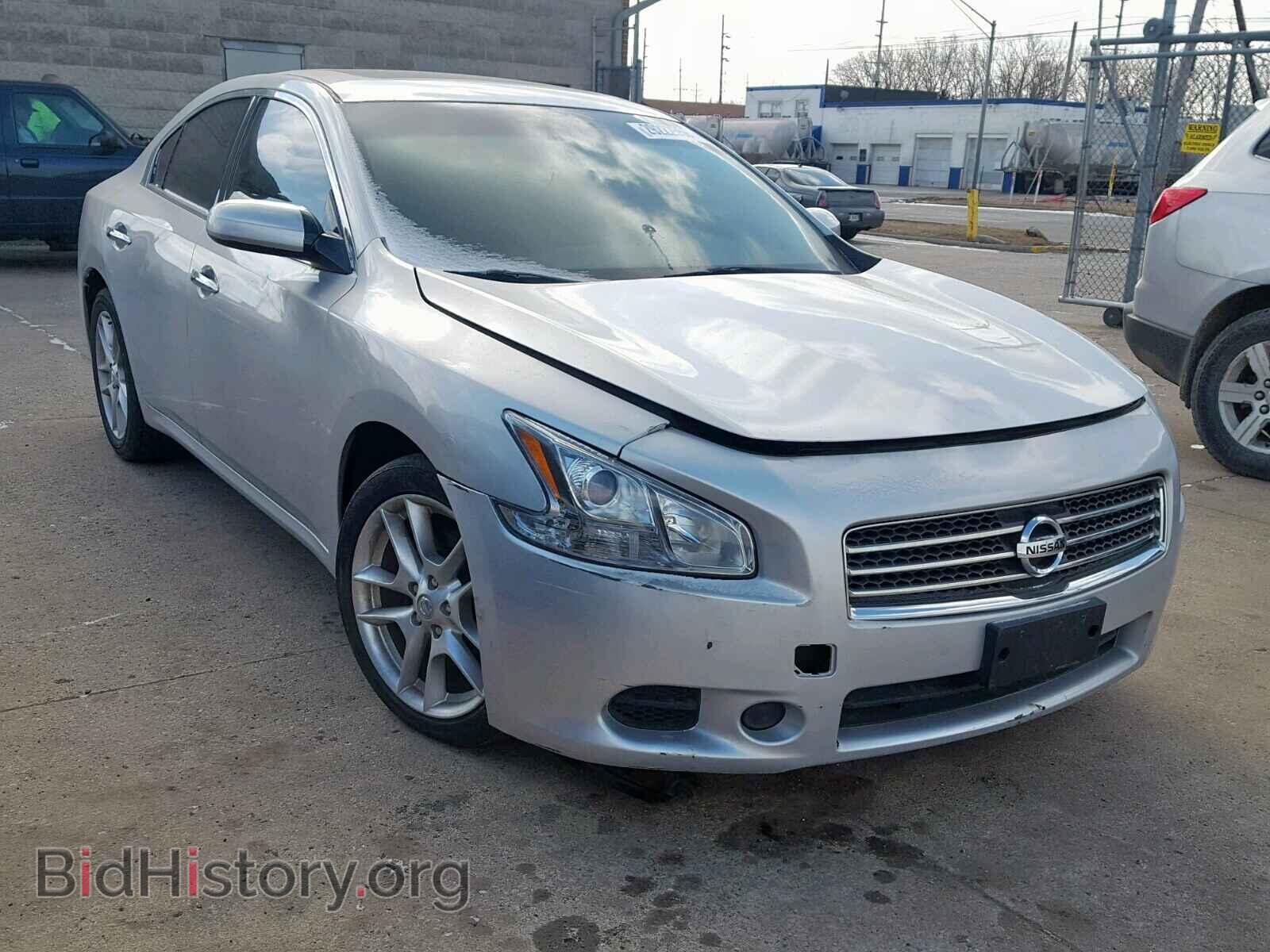 Photo  - NISSAN MAXIMA S 2009