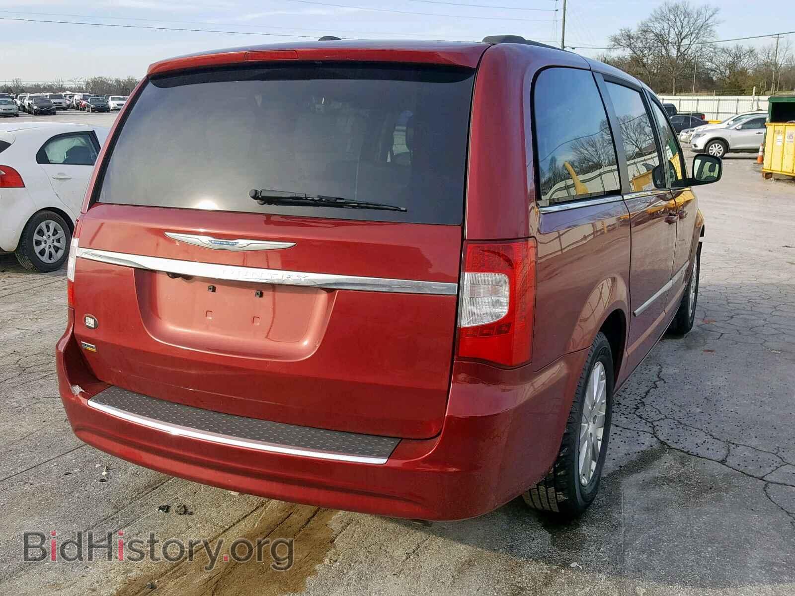 2015 CHRYSLER TOWN & COU - VIN: 2C4RC1BG3FR717618 - Фото 4