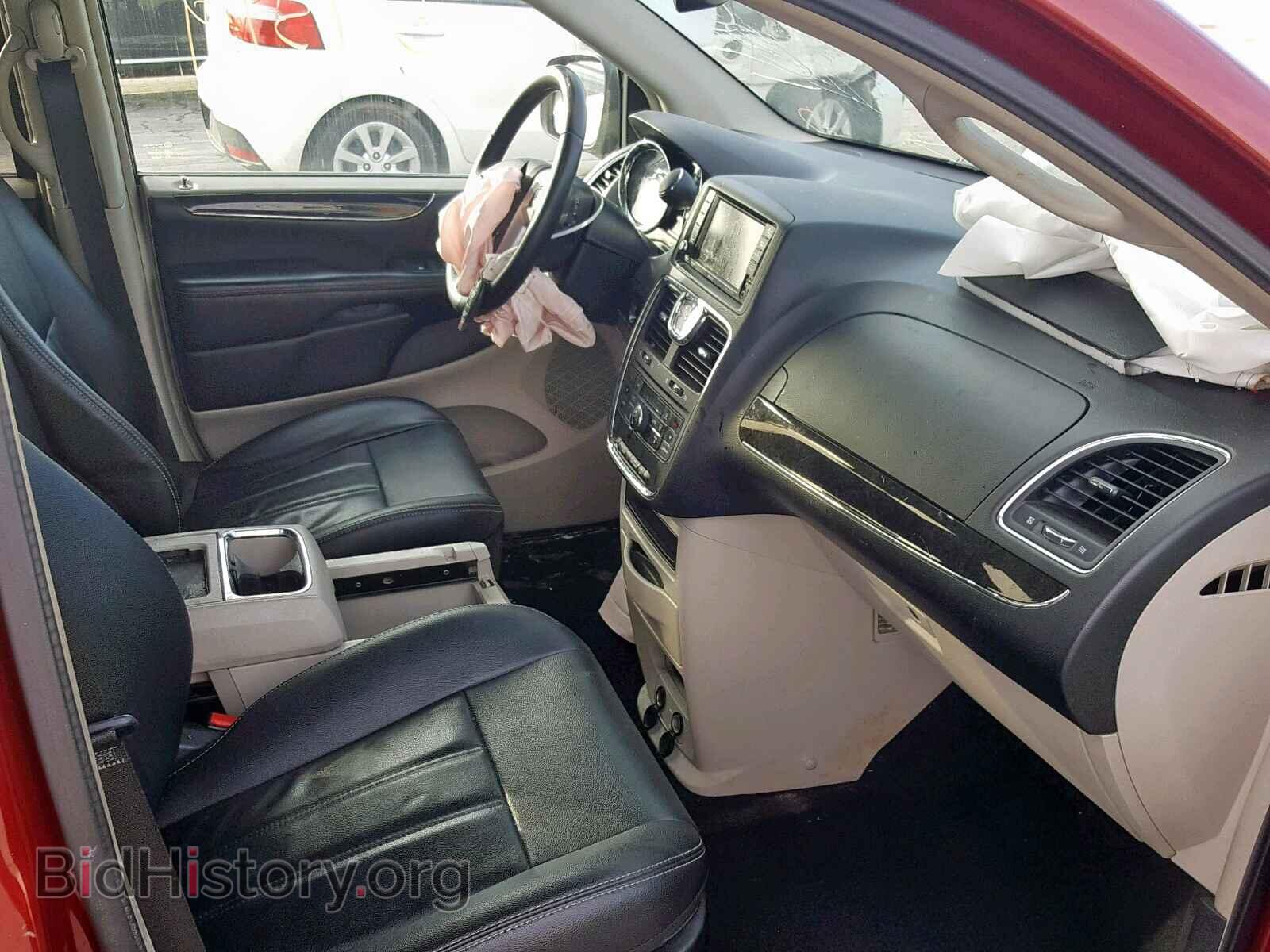 2015 CHRYSLER TOWN & COU - VIN: 2C4RC1BG3FR717618 - Фото 5