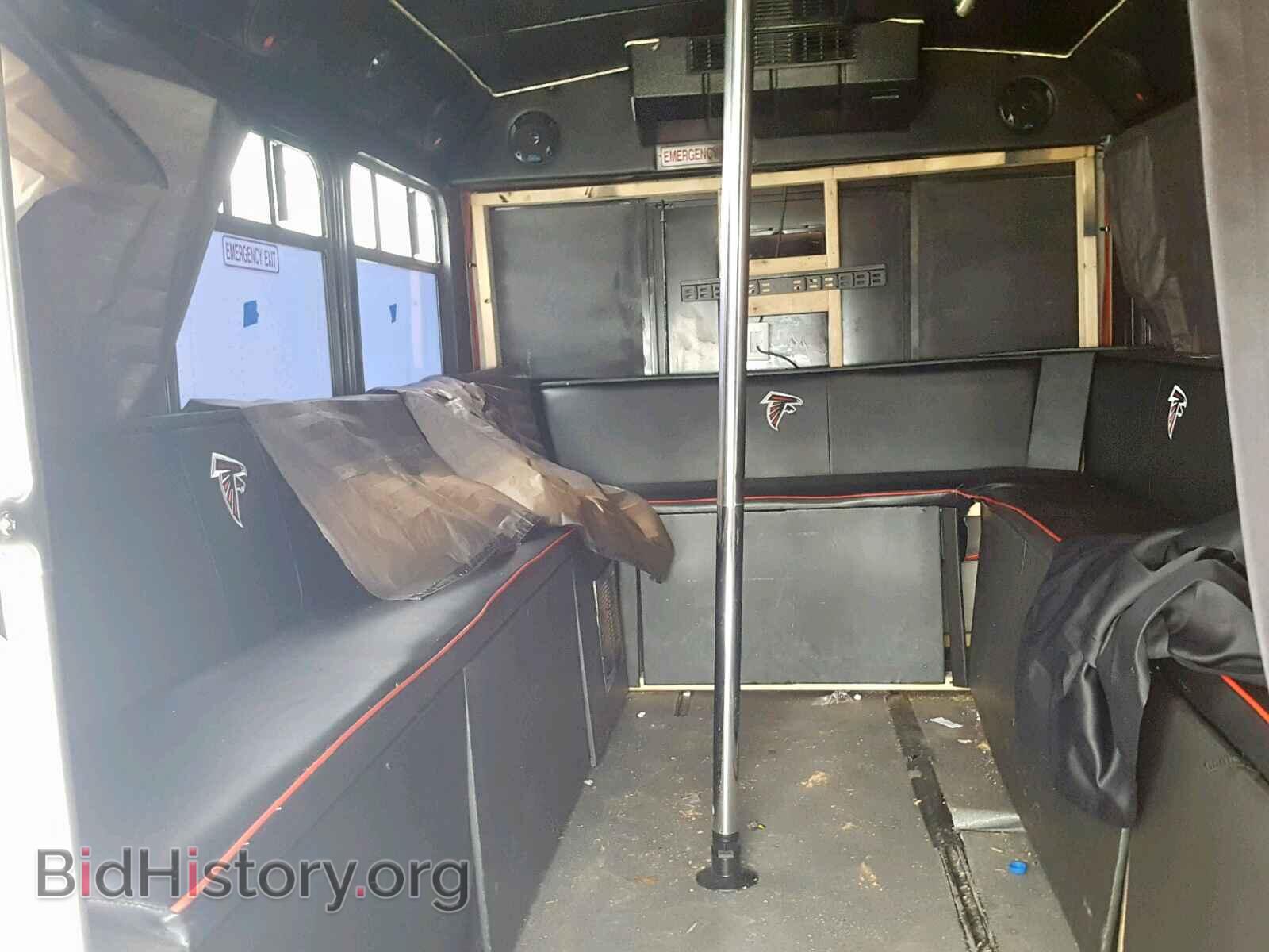 2010 FORD ECONOLINE - VIN: 1FDEE3FL4ADA55888 - Фото 6