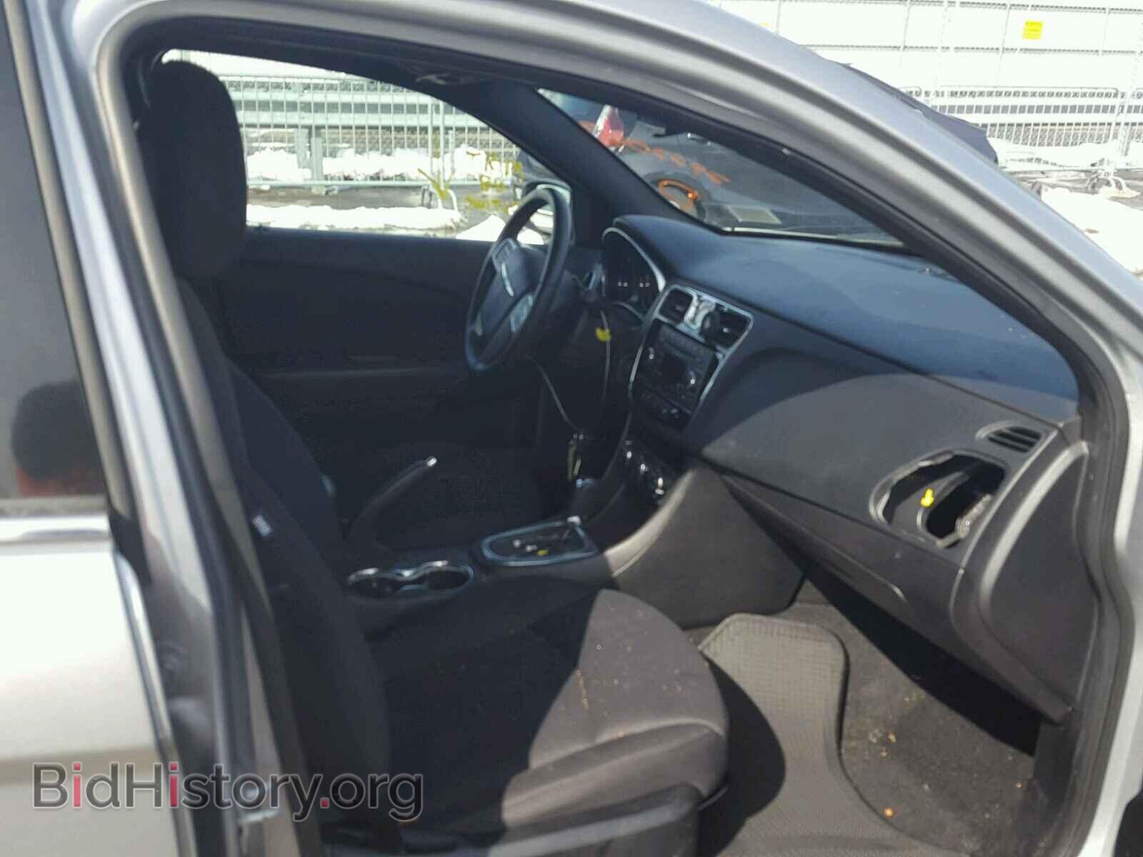 2013 CHRYSLER 200 - VIN: 1C3CCBBG1DN747355 - Фото 5