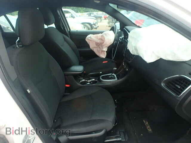 2012 CHRYSLER 200 - VIN: 1C3CCBAB6CN212722 - Фото 5