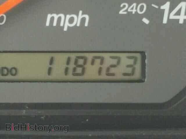 2000 MAZDA 626 - VIN: 1YVGF22C4Y5171620 - Фото 8
