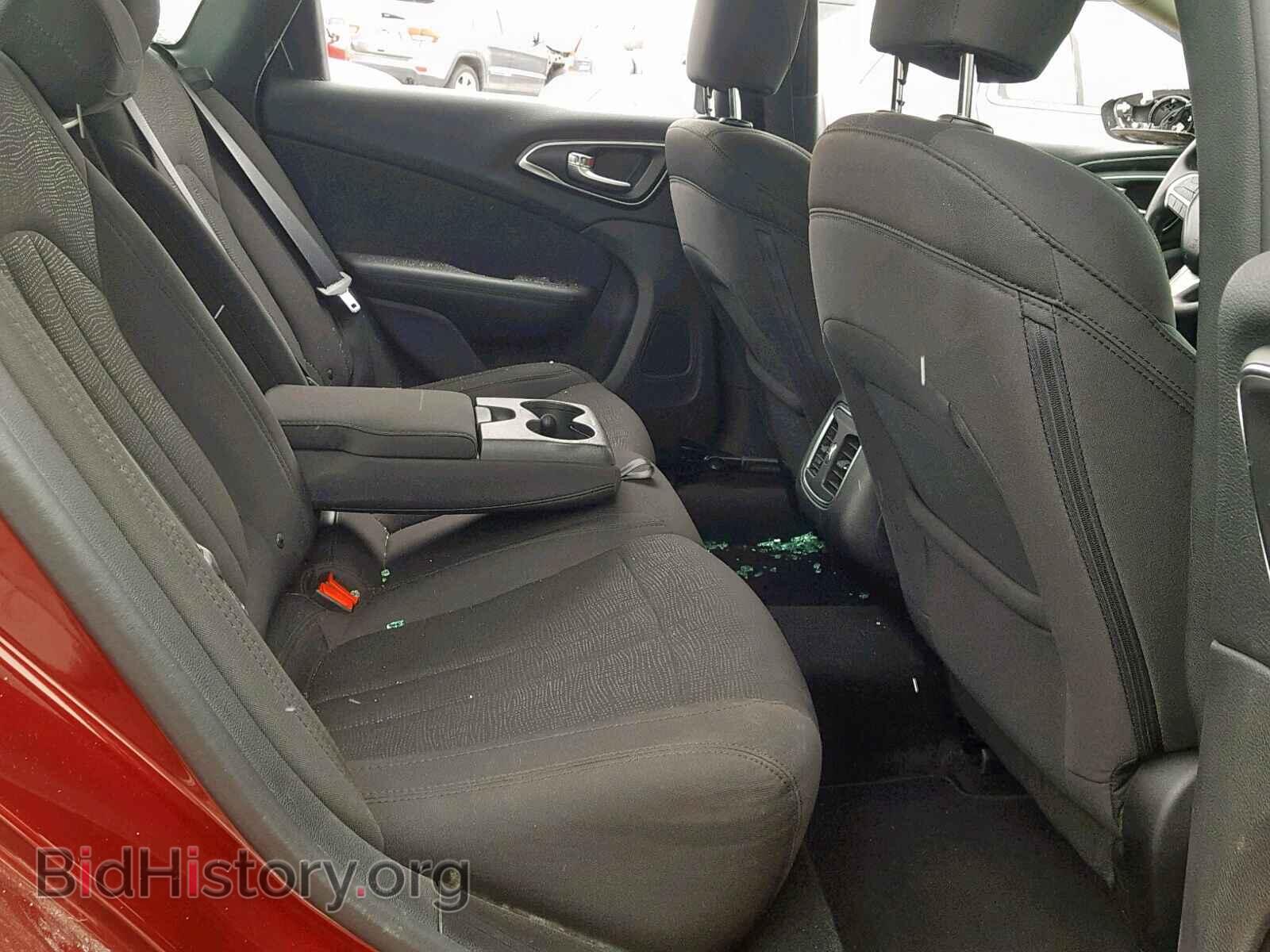 2016 CHRYSLER 200 - VIN: 1C3CCCAB0GN116631 - Фото 6